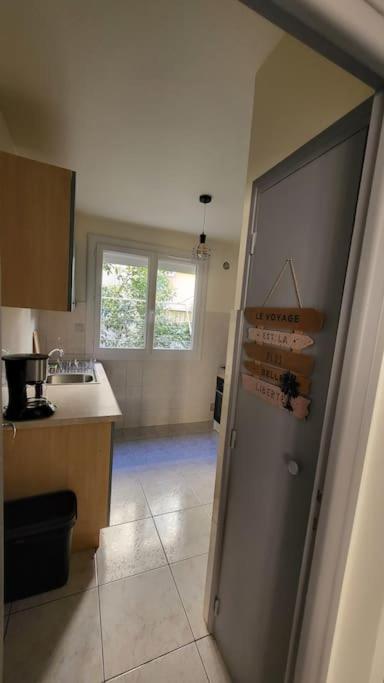 Appartement Chaleureux, Proche De La Gare Perpignan Dış mekan fotoğraf